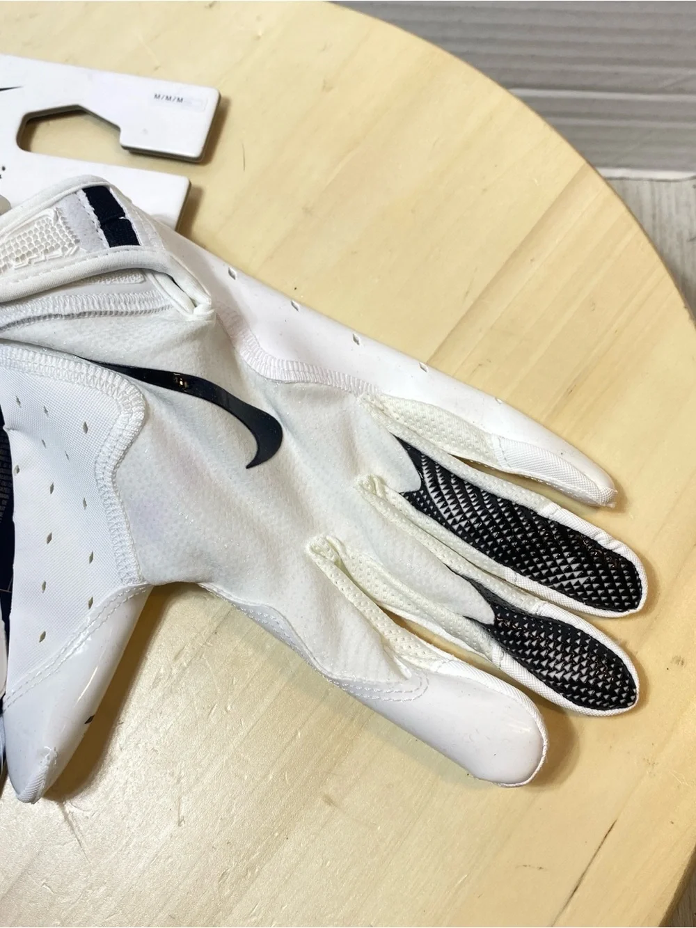 Nike Vapor Jet Football Gloves White/Black Adult Medium (M) Brand New With Tags